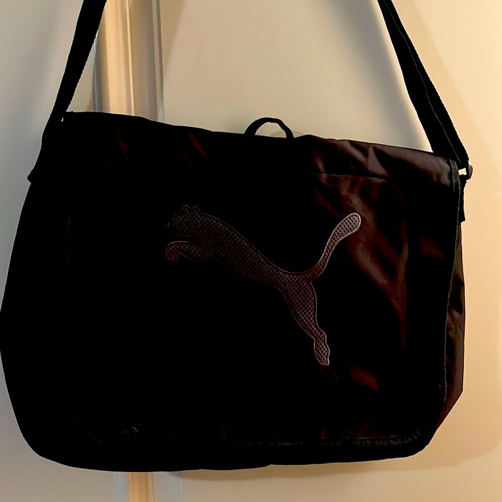 Puma Bag - Picture 2 of 4
